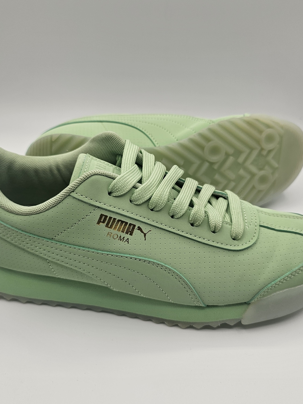 PUMA  ROMA Reverse mist Size 5 Pure Green Junior